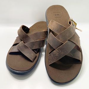 Teva “Voya” Slide Leather - Size 11 Lightweight Summer Hiking Sandals